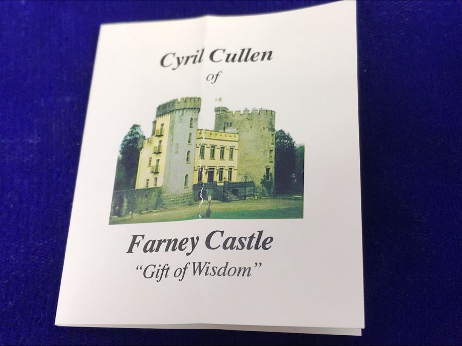 Just Added - Cyril Cullen Of Farney Castle Face Of Shannon Vase And Irish Hound Vase Retails $138 [Photo 12]