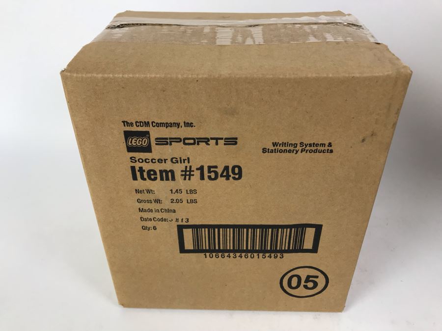 Sealed Box Of New 2003 LEGO Sports Soccer Girl Writing System Pens By The CDM Company - 6 Pens [Photo 2]