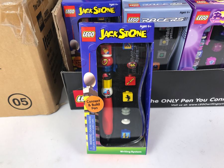New 2002 LEGO Writing System Pens Merchandiser Store Display: Jack Stone Pens, Racers Pens, Belville Pens, Alpha Team Pens By The CDM Company - 24 Pens [Photo 6]