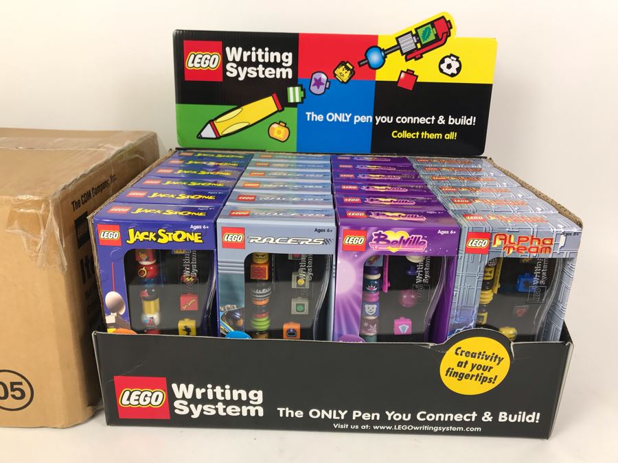 New 2002 LEGO Writing System Pens Merchandiser Store Display: Jack Stone Pens, Racers Pens, Belville Pens, Alpha Team Pens By The CDM Company - 24 Pens [Photo 2]