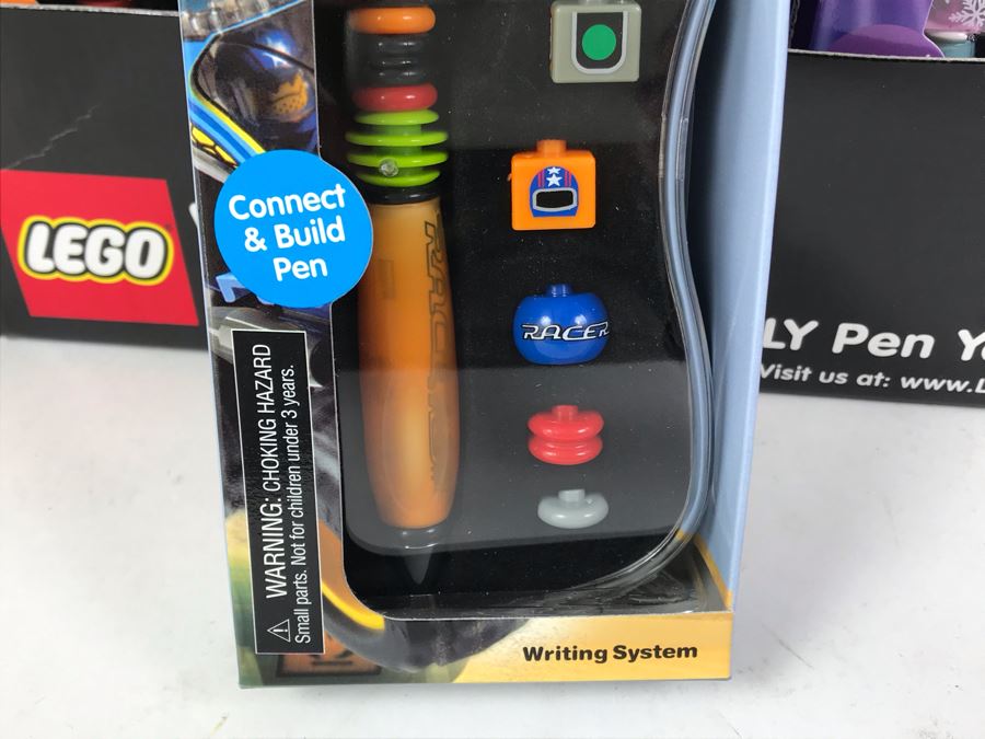 New 2002 LEGO Writing System Pens Merchandiser Store Display: Jack Stone Pens, Racers Pens, Belville Pens, Alpha Team Pens By The CDM Company - 24 Pens [Photo 13]