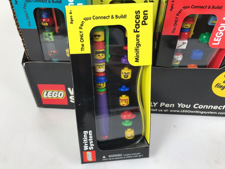 New 2001 LEGO Writing System Writing System Pens: Legoland Pen, Aquazone Pen, Faces Pen, Knights' Kingdom Pen Merchandiser Store Display By The CDM Company - 24 Pens [Photo 10]