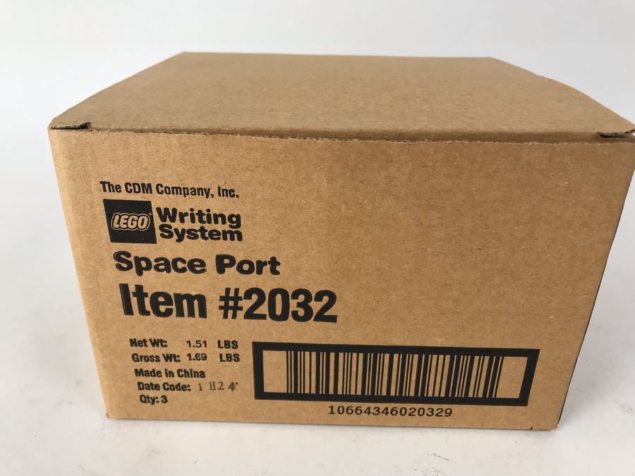 New 2001 LEGO Space Port Pen Pack Writing System Pens By The CDM Company - 3 Pen Packs [Photo 2]