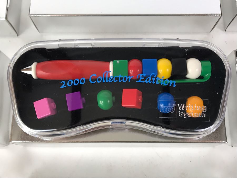 New 2000 LEGO Holiday Pen 2000 Collector Edition Pens Writing System Pens By The CDM Company - 12 Pens [Photo 3]