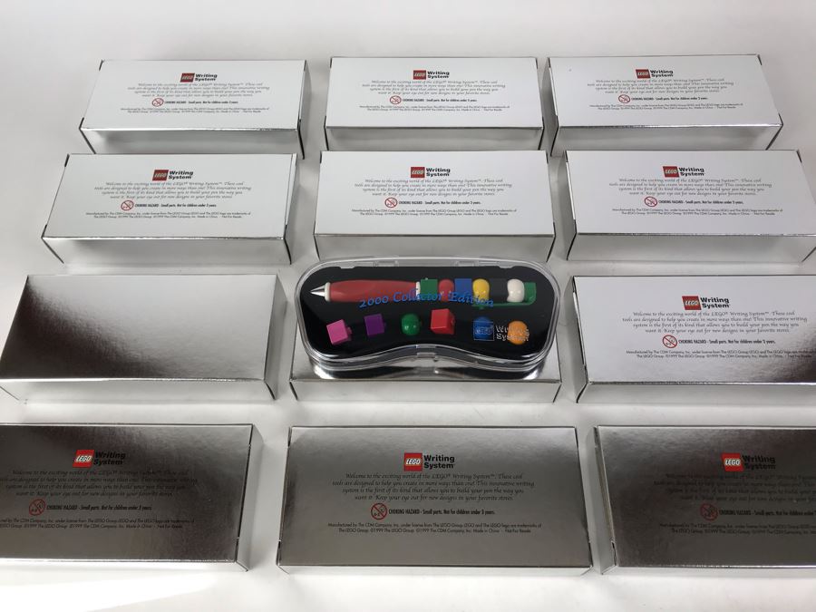 New 2000 LEGO Holiday Pen 2000 Collector Edition Pens Writing System Pens By The CDM Company - 12 Pens [Photo 1]