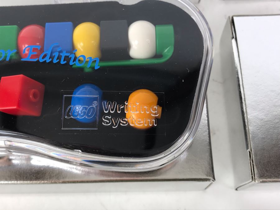 New 2000 LEGO Holiday Pen 2000 Collector Edition Pens Writing System Pens By The CDM Company - 12 Pens [Photo 5]