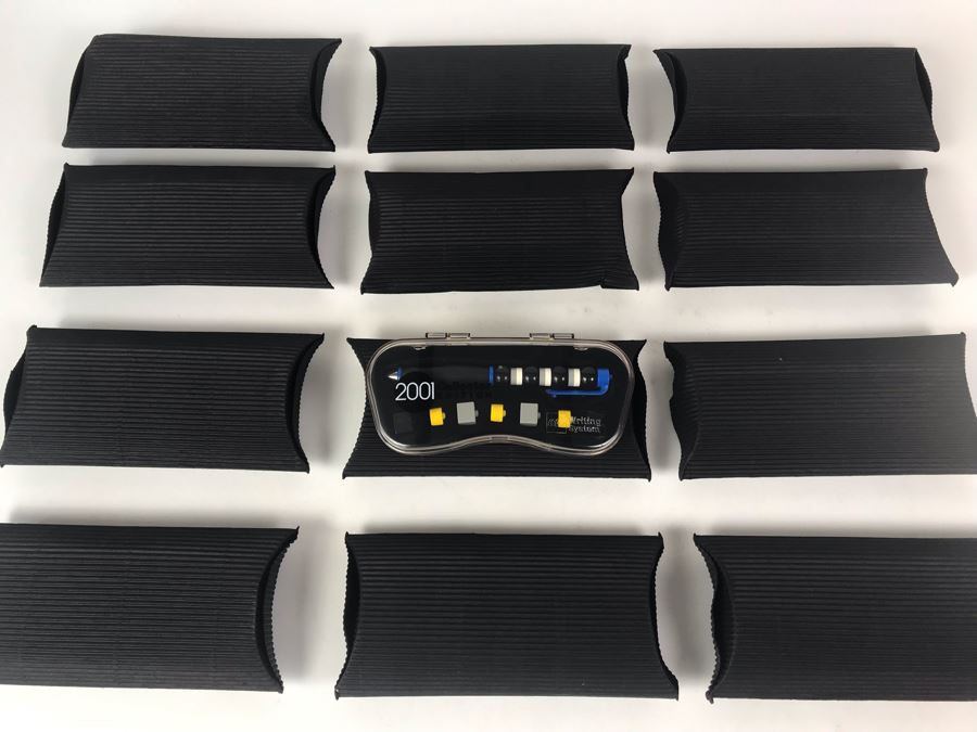 New 2001 LEGO Holiday Pen 2001 Collector Edition Pens Writing System Pens By The CDM Company - 12 Pens [Photo 6]