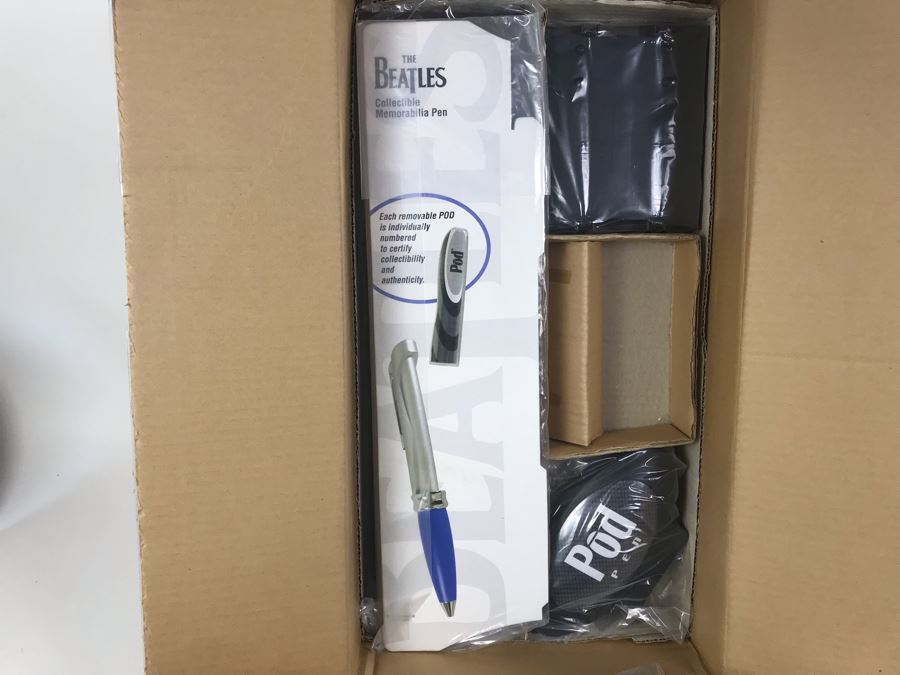 New Beatles Limited Edition Individually Numbered Collectible Memorabilia Pod Pens With Merchandiser Store Display By The CDM Company - 2 Beatles White Album Pens [Photo 7]