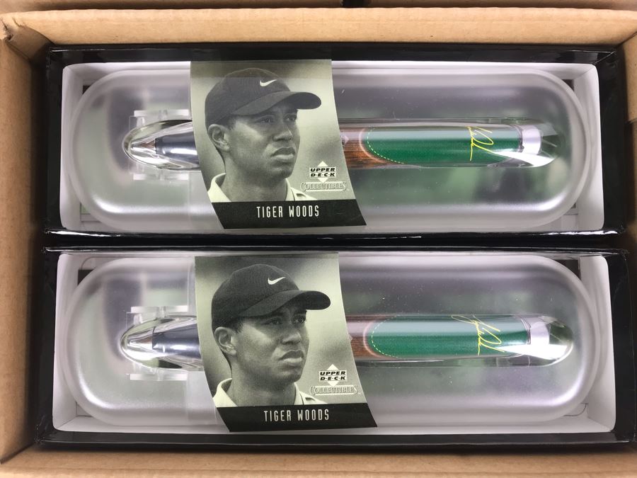 New Tiger Woods Upper Deck Collectibles Signature Series Limited Edition Individually Numbered Collectible Memorabilia Pod Pens With Merchandiser Store Display By The CDM Company - 3 Styles 24 Tiger Woods Pens [Photo 11]