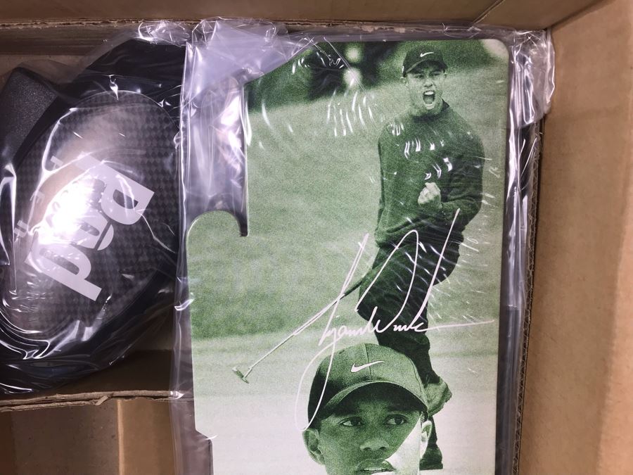 New Tiger Woods Upper Deck Collectibles Signature Series Limited Edition Individually Numbered Collectible Memorabilia Pod Pens With Merchandiser Store Display By The CDM Company - 3 Styles 24 Tiger Woods Pens [Photo 7]