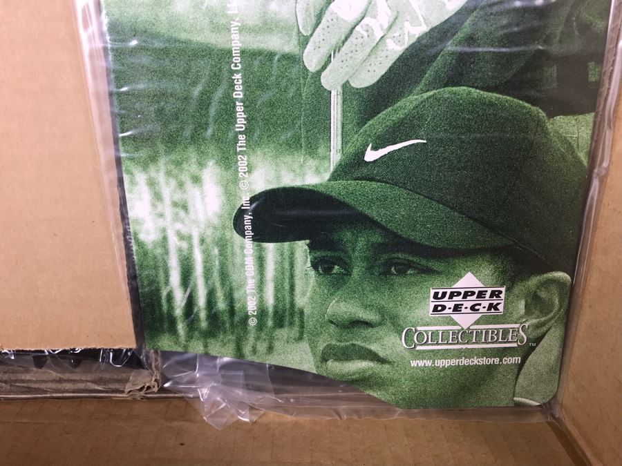 New Tiger Woods Upper Deck Collectibles Signature Series Limited Edition Individually Numbered Collectible Memorabilia Pod Pens With Merchandiser Store Display By The CDM Company - 3 Styles 24 Tiger Woods Pens [Photo 5]