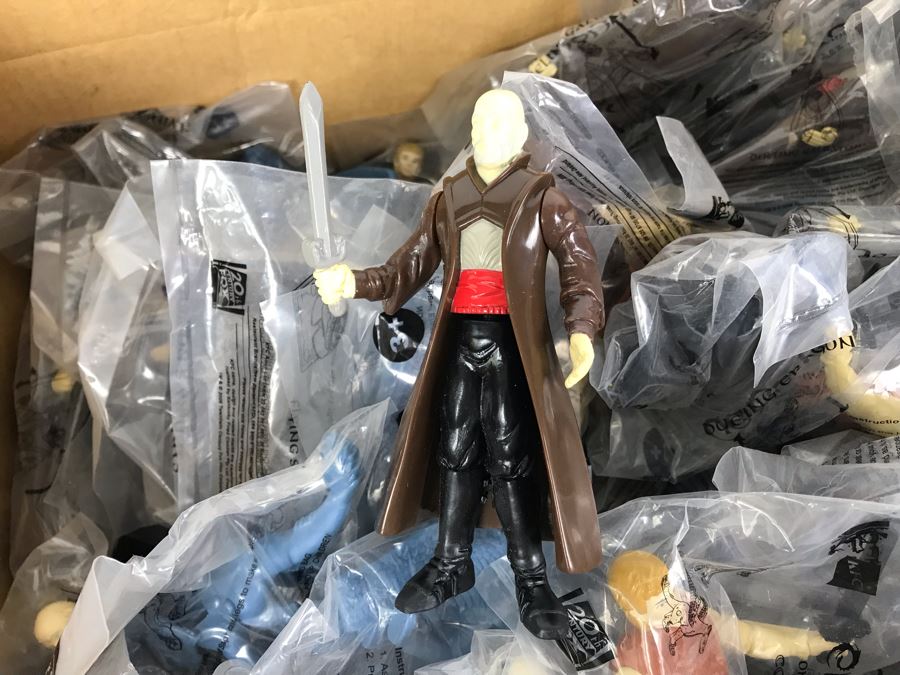 Huge Box Filled With New Kentucky Fried Chicken KFC ERAGON Happy Meal Toys: Eragon's Magic Revealer, Dueling Eragon, Dueling Galbatorix, Flying Saphira, Saphira's Power - See Photos [Photo 10]