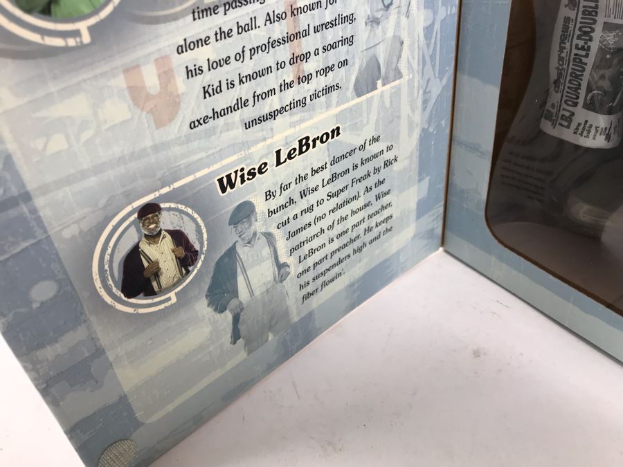 Rare Limited Edition Of 1,500 All Star Vinyl NBA The Lebrons -King James Edition Wise Lebron 2006 Upper Deck Collectibles Nike LeBron James Figure [Photo 10]