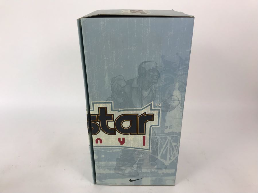 Rare Limited Edition Of 1,500 All Star Vinyl NBA The Lebrons -King James Edition Wise Lebron 2006 Upper Deck Collectibles Nike LeBron James Figure [Photo 11]