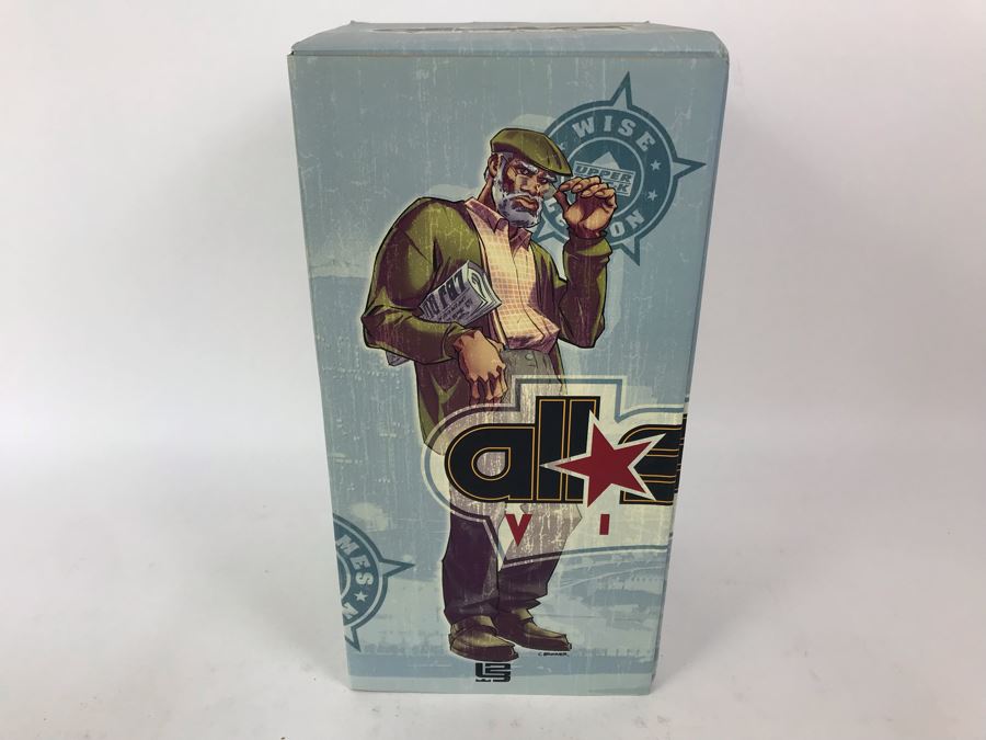 Rare Limited Edition Of 1,500 All Star Vinyl NBA The Lebrons -King James Edition Wise Lebron 2006 Upper Deck Collectibles Nike LeBron James Figure [Photo 1]