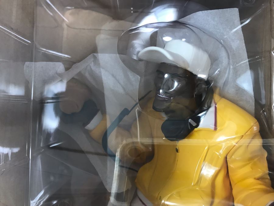 Rare Limited Edition Of 1,500 All Star Vinyl NBA The Lebrons King James Edition Kid Lebron 2006 Upper Deck Collectibles Nike LeBron James Figure [Photo 12]