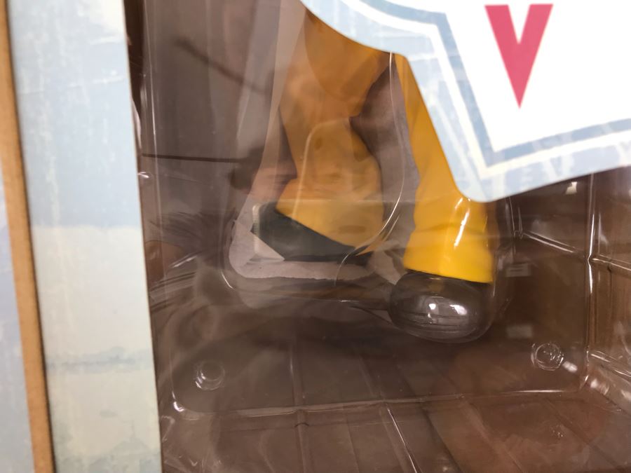 Rare Limited Edition Of 1,500 All Star Vinyl NBA The Lebrons King James Edition Kid Lebron 2006 Upper Deck Collectibles Nike LeBron James Figure [Photo 11]