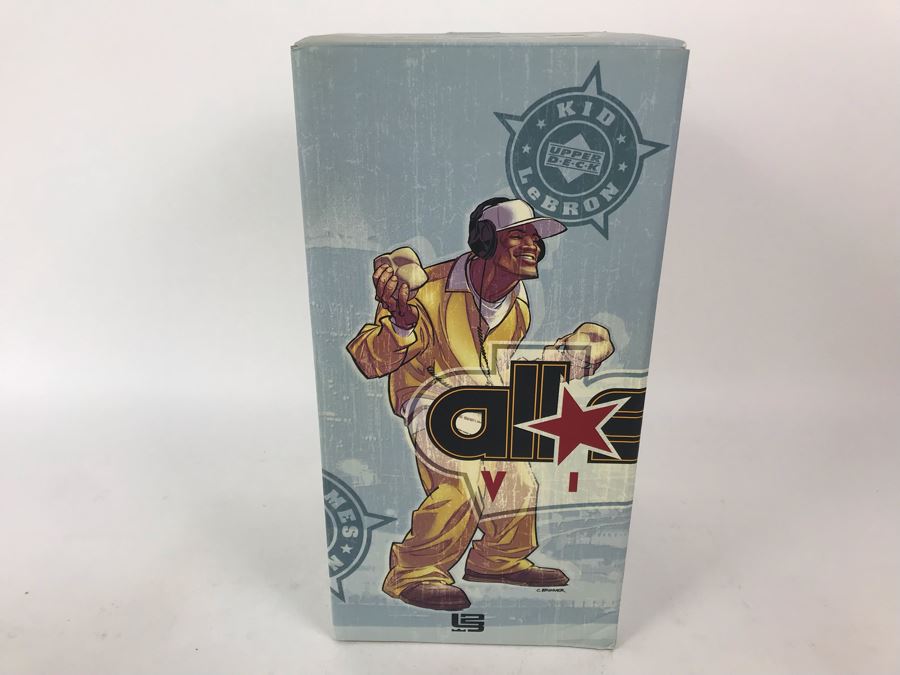 Rare Limited Edition Of 1,500 All Star Vinyl NBA The Lebrons King James Edition Kid Lebron 2006 Upper Deck Collectibles Nike LeBron James Figure [Photo 1]