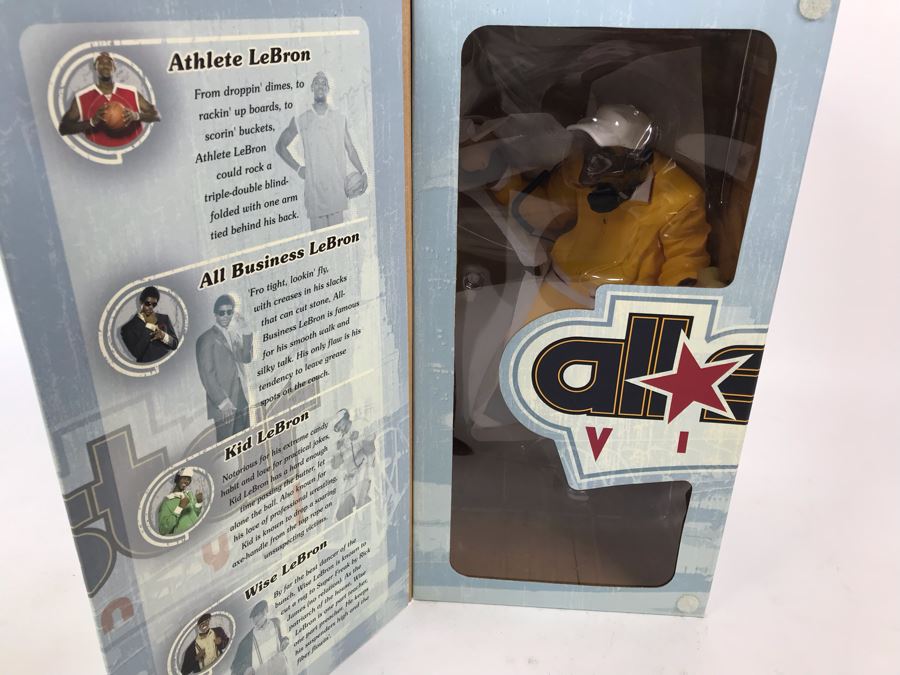 Rare Limited Edition Of 1,500 All Star Vinyl NBA The Lebrons King James Edition Kid Lebron 2006 Upper Deck Collectibles Nike LeBron James Figure [Photo 3]