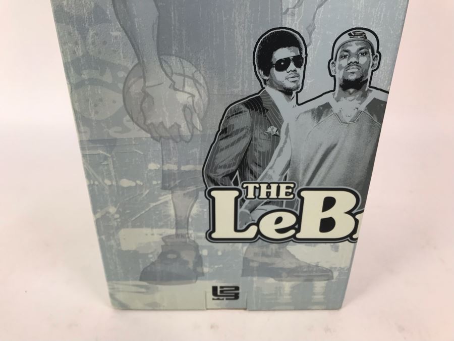 Rare Limited Edition Of 1,500 All Star Vinyl NBA The Lebrons King James Edition Kid Lebron 2006 Upper Deck Collectibles Nike LeBron James Figure [Photo 8]