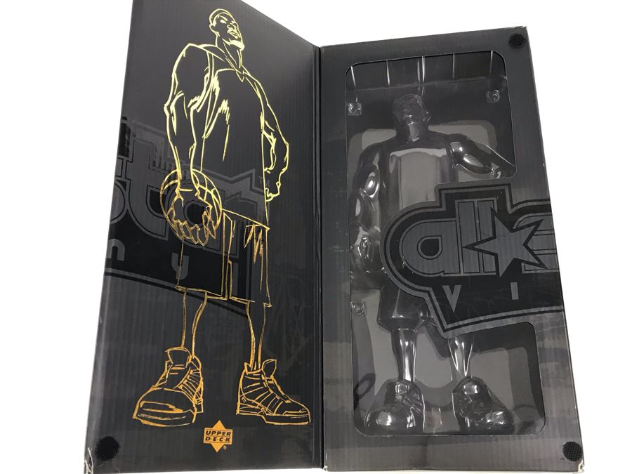 Very Rare Limited Edition Of 250 All Star Vinyl NBA Lebron James Sole Collector Edition 2006 Upper Deck Collectibles Nike [Photo 2]