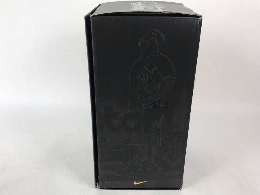 Very Rare Limited Edition Of 250 All Star Vinyl NBA Lebron James Sole Collector Edition 2006 Upper Deck Collectibles Nike [Photo 7]