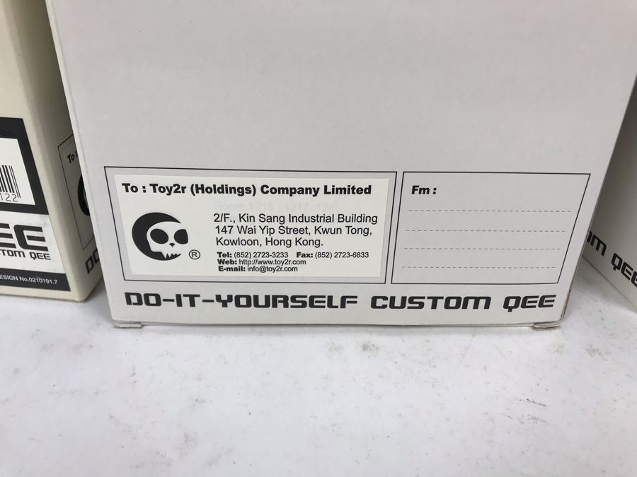 (3) New DIY QEE Do-It-Yourself Custom Qee Vinyl Collectible Toys: 8' Qee D-I-Y ToyerQ, KitCatQ And BearBearQ By Toy2r White Figures - See Photos [Photo 9]