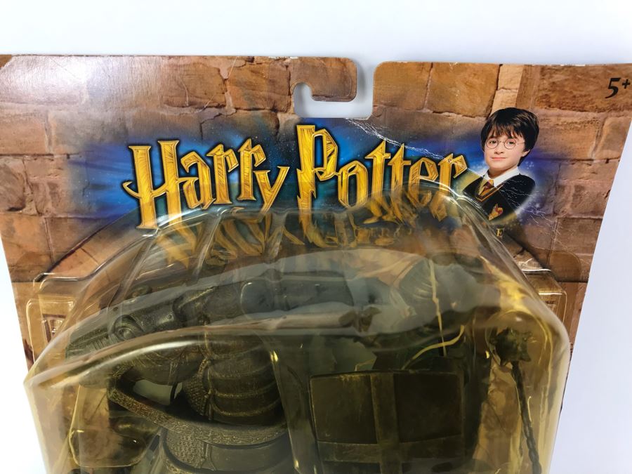 New 2002 Mattel Toys Harry Potter Knight Deluxe Creature Collection