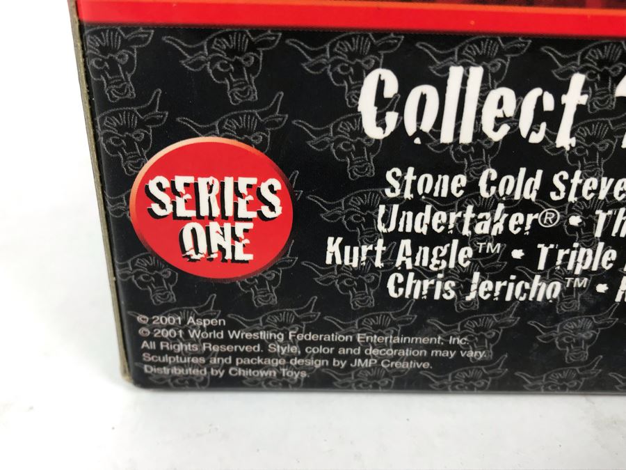 New In Box 2001 Collector's Edition The Rock World Wrestling Federation WWF Rumble Heads Bobble Heads With Attitude [Photo 7]