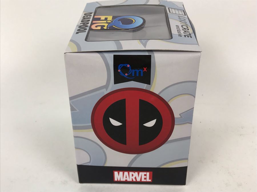 New In Box 2015 Marvel Deadpool Collectible Vinyl Action Figure Loot Crate Exclusive QMX Quantum Mechanix [Photo 6]