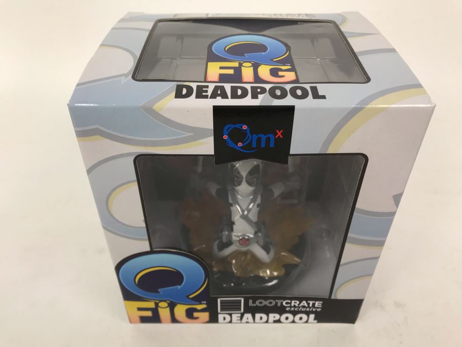 New In Box 2015 Marvel Deadpool Collectible Vinyl Action Figure Loot Crate Exclusive QMX Quantum Mechanix [Photo 3]
