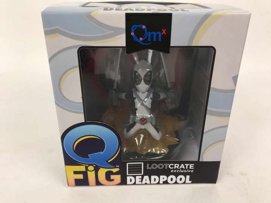 New In Box 2015 Marvel Deadpool Collectible Vinyl Action Figure Loot Crate Exclusive QMX Quantum Mechanix [Photo 2]