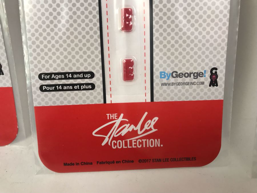 (4) New The Stan Lee Collection Stan Lee Shirt Buttons By ByGeorge! [Photo 6]