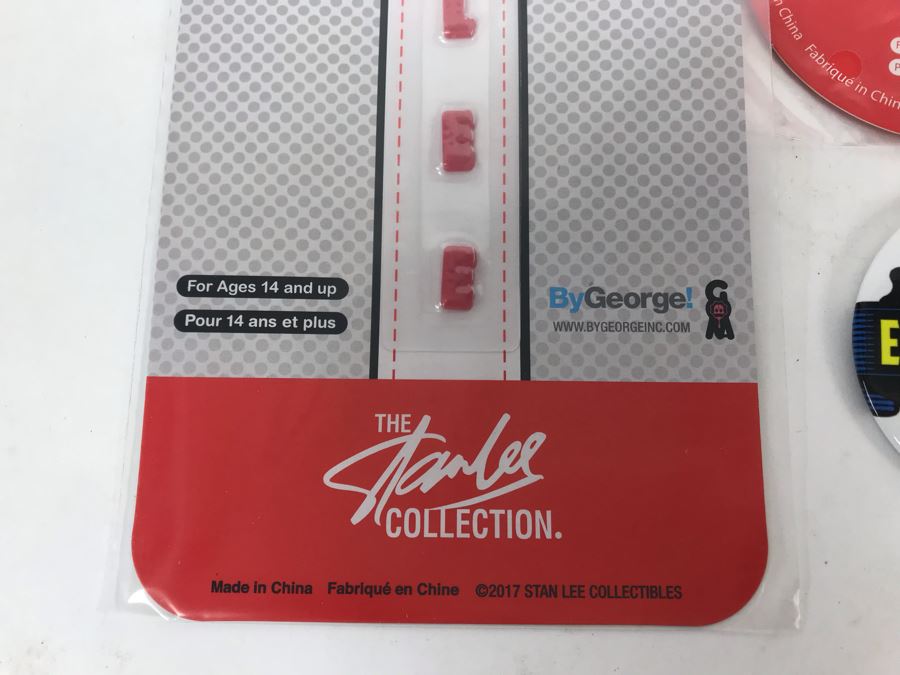 Collection Of Various Stan Lee Collection Items Including Stan Lee Shirt Buttons, Exclusive Stan Lee Figure SodaZ By ByGeorge! Art By Francisco Herrera, (4) Excelsior Stan Lee Buttons, (4) Excelsior Stan Lee Pins And Stan Lee Excelsior Coin [Photo 8]