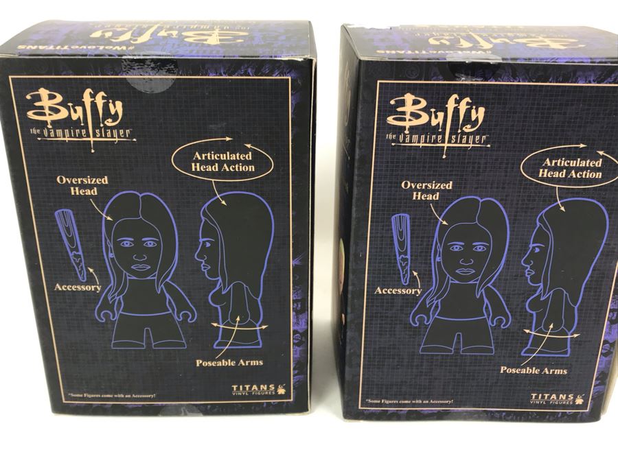 New Pair Of 2015 Buffy The Vampire Slayer Spike 4.5' Titans Vinyl Figures Nerd Block Exclusive [Photo 7]