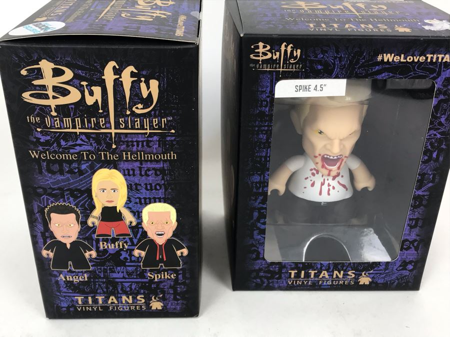 New Pair Of 2015 Buffy The Vampire Slayer Spike 4.5' Titans Vinyl Figures Nerd Block Exclusive [Photo 6]