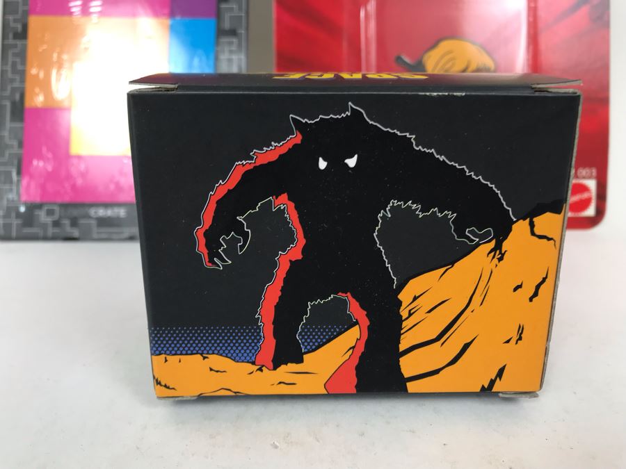 New Mattel Epic Enamels Robot Of The Universe He-Bot, New Space Invaders Limited Edition Mini Alien Vinyl Figure By Loot Crate And Tetris Flexible Magnet Sheets By Loot Crate [Photo 5]