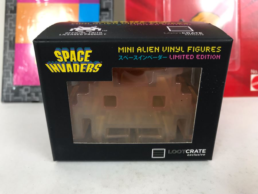 New Mattel Epic Enamels Robot Of The Universe He-Bot, New Space Invaders Limited Edition Mini Alien Vinyl Figure By Loot Crate And Tetris Flexible Magnet Sheets By Loot Crate [Photo 3]
