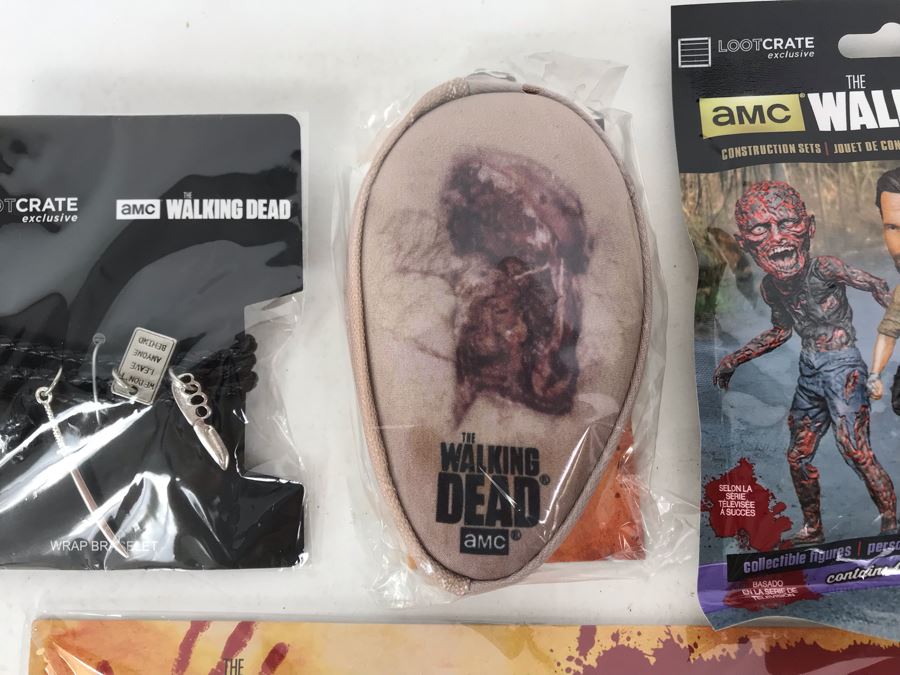 New AMC The Walking Dead Show Promotional Toys Items Jewelry [Photo 3]