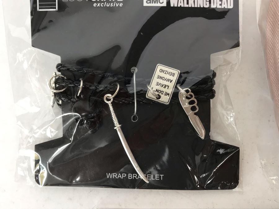 New AMC The Walking Dead Show Promotional Toys Items Jewelry [Photo 7]