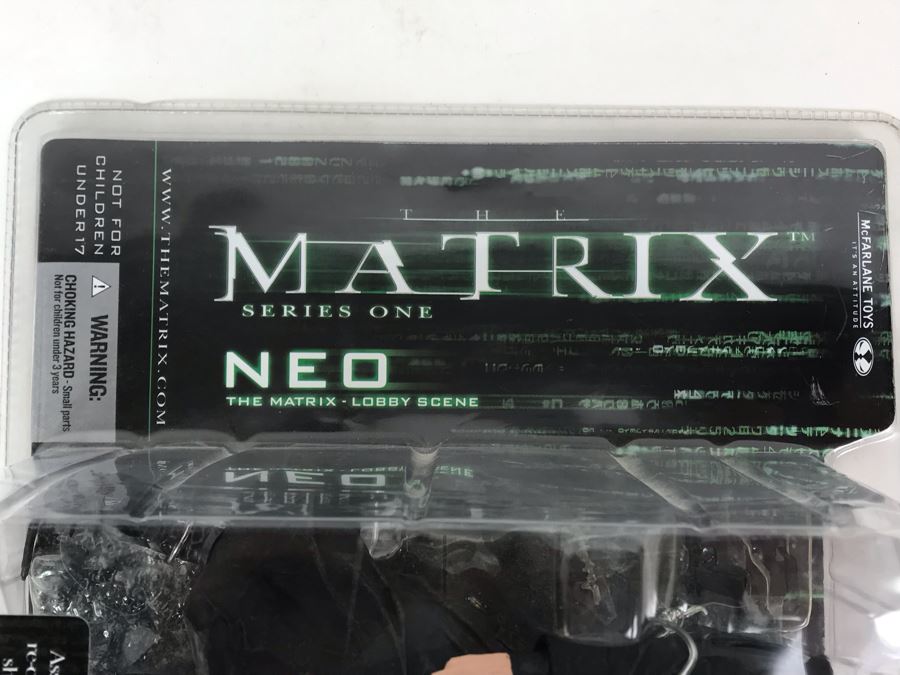 New 2003 In Packaging The Matrix Series One Neo The Matrix Lobby Scene McFarlane Toys Action Figures [Photo 6]