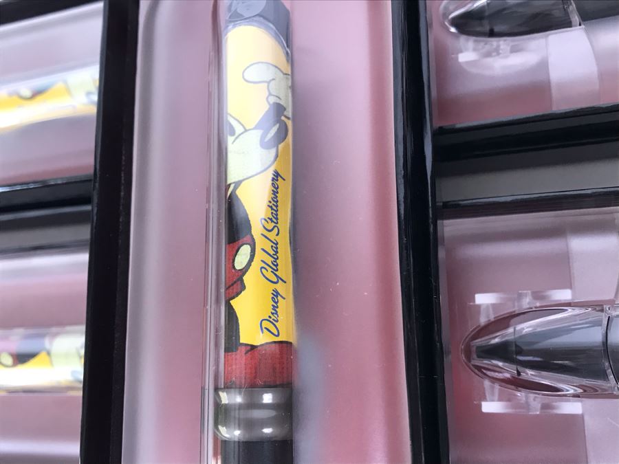New Mickey Mouse Disney Limited Edition Individually Numbered Collectible Memorabilia Pod Pens - 7 Pens [Photo 4]
