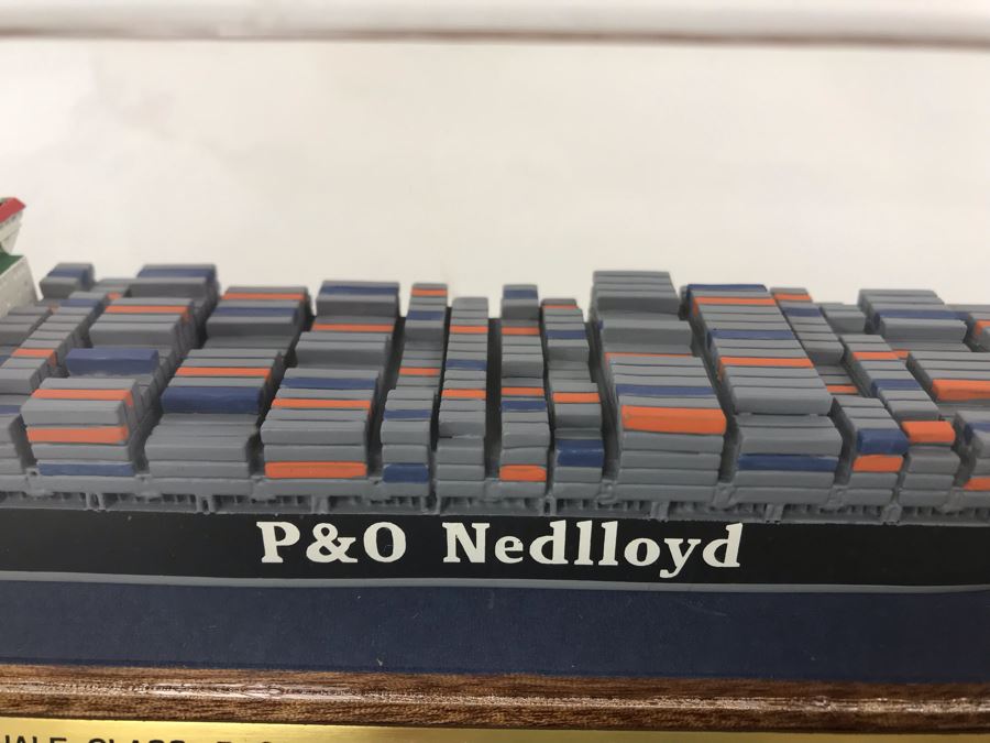 Metal Freight Container Ship Model Schiffsmodelle By Marian Jahnke Germany With Lucite Cover P&O Nedlloyd Whale Class 11'W X 3'D X 3'H [Photo 4]