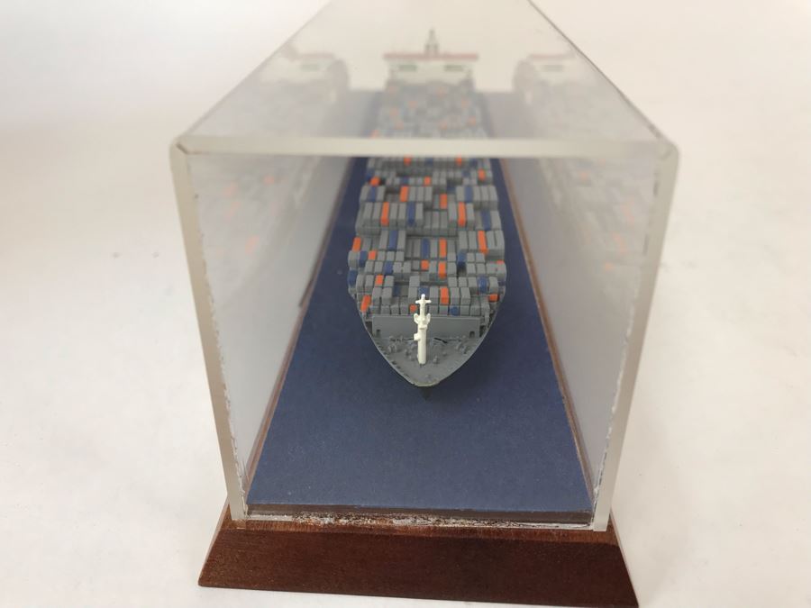 Metal Freight Container Ship Model Schiffsmodelle By Marian Jahnke Germany With Lucite Cover P&O Nedlloyd Whale Class 11'W X 3'D X 3'H [Photo 9]