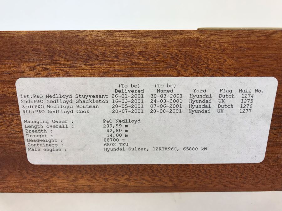 Metal Freight Container Ship Model Schiffsmodelle By Marian Jahnke Germany With Lucite Cover P&O Nedlloyd Whale Class 11'W X 3'D X 3'H [Photo 11]