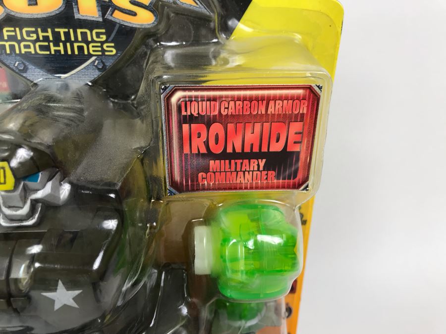 New In Packaging 2001 Armor Bots Fighting Machines Motorized Remote Control Ironhide Re:Play! [Photo 4]