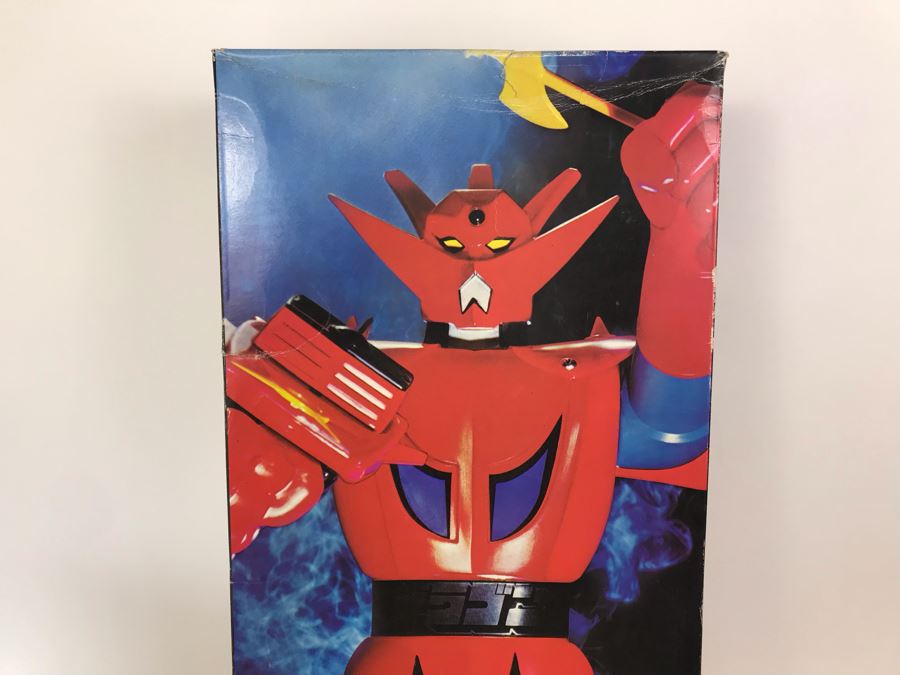 Like New 1976 Mattel Shogun Warriors Dragun 23 1/2' Tall With Box No. 9858 See Photos For Damage To Wristband Of Star Shooter That Straps Onto The Arm [Photo 6]