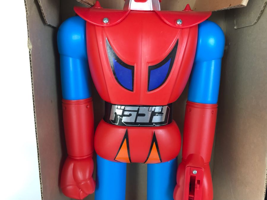 Like New 1976 Mattel Shogun Warriors Dragun 23 1/2' Tall With Box No. 9858 See Photos For Damage To Wristband Of Star Shooter That Straps Onto The Arm [Photo 23]