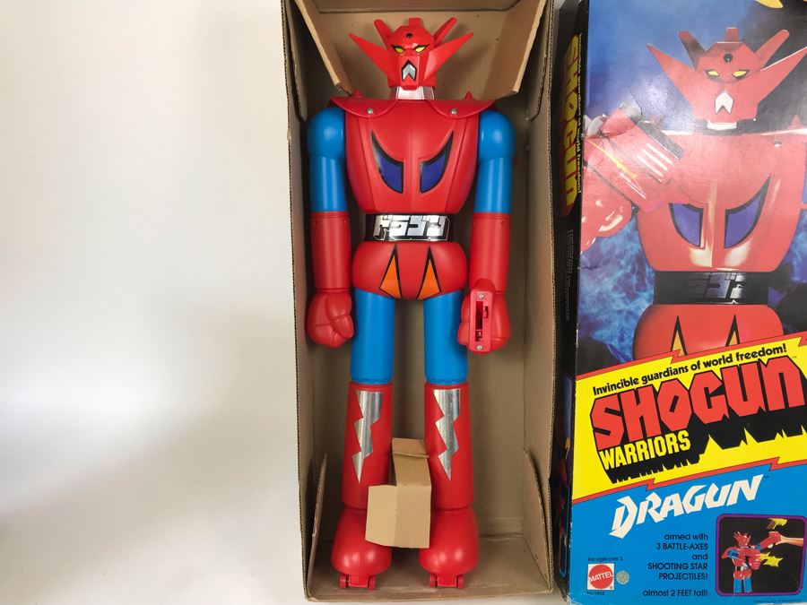 Like New 1976 Mattel Shogun Warriors Dragun 23 1/2' Tall With Box No. 9858 See Photos For Damage To Wristband Of Star Shooter That Straps Onto The Arm [Photo 3]