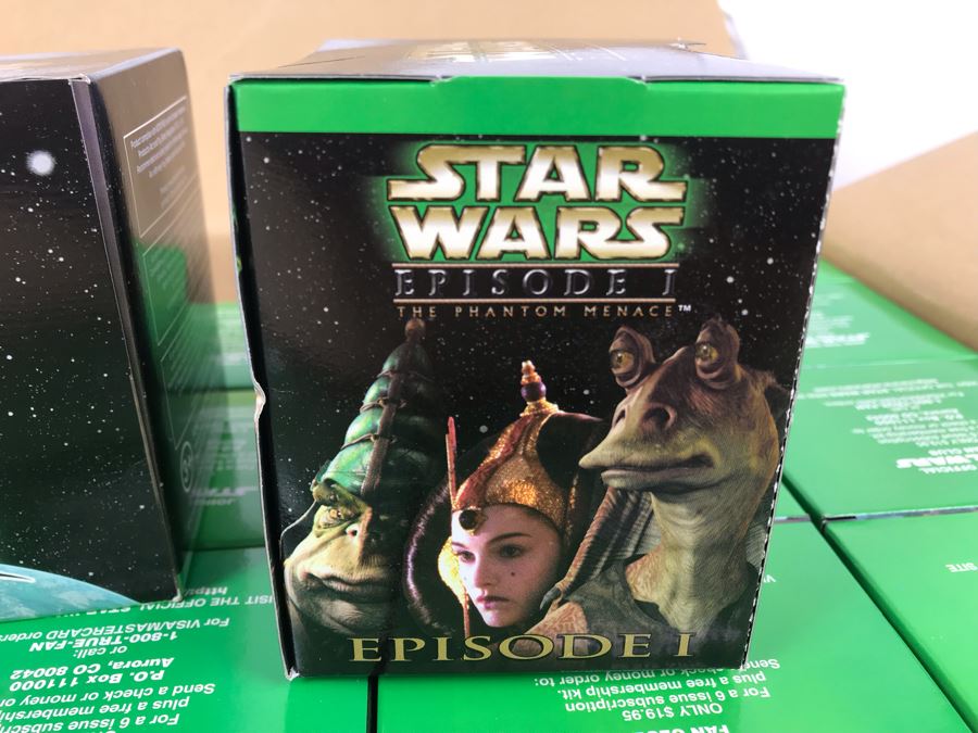 New Kentucky Fried Chicken KFC Star Wars Kid's Meal Toys: Queen Amidala's Hidden Identities And Jar Jar Binks Squirters - 73 Items [Photo 13]